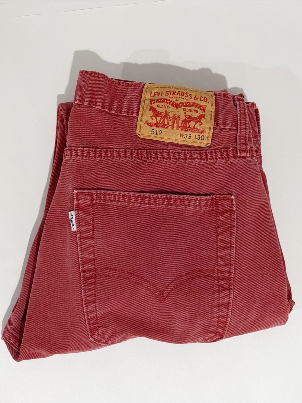 LEVI’S 512 Slim Taper Fit Jeans Brick Red Men’s Size 33